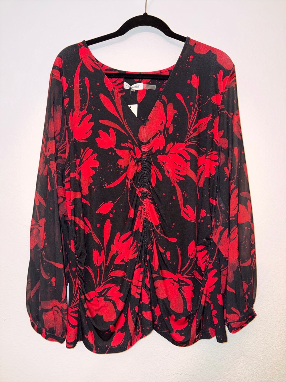 Calvin Klein NWT 2X Red Black Floral Cinch Front Sheer Sleeve Blouse